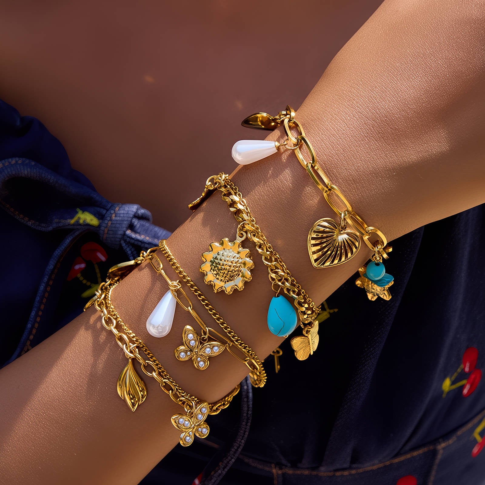 Hearts Bracelet, 18K Gold Plated Steel