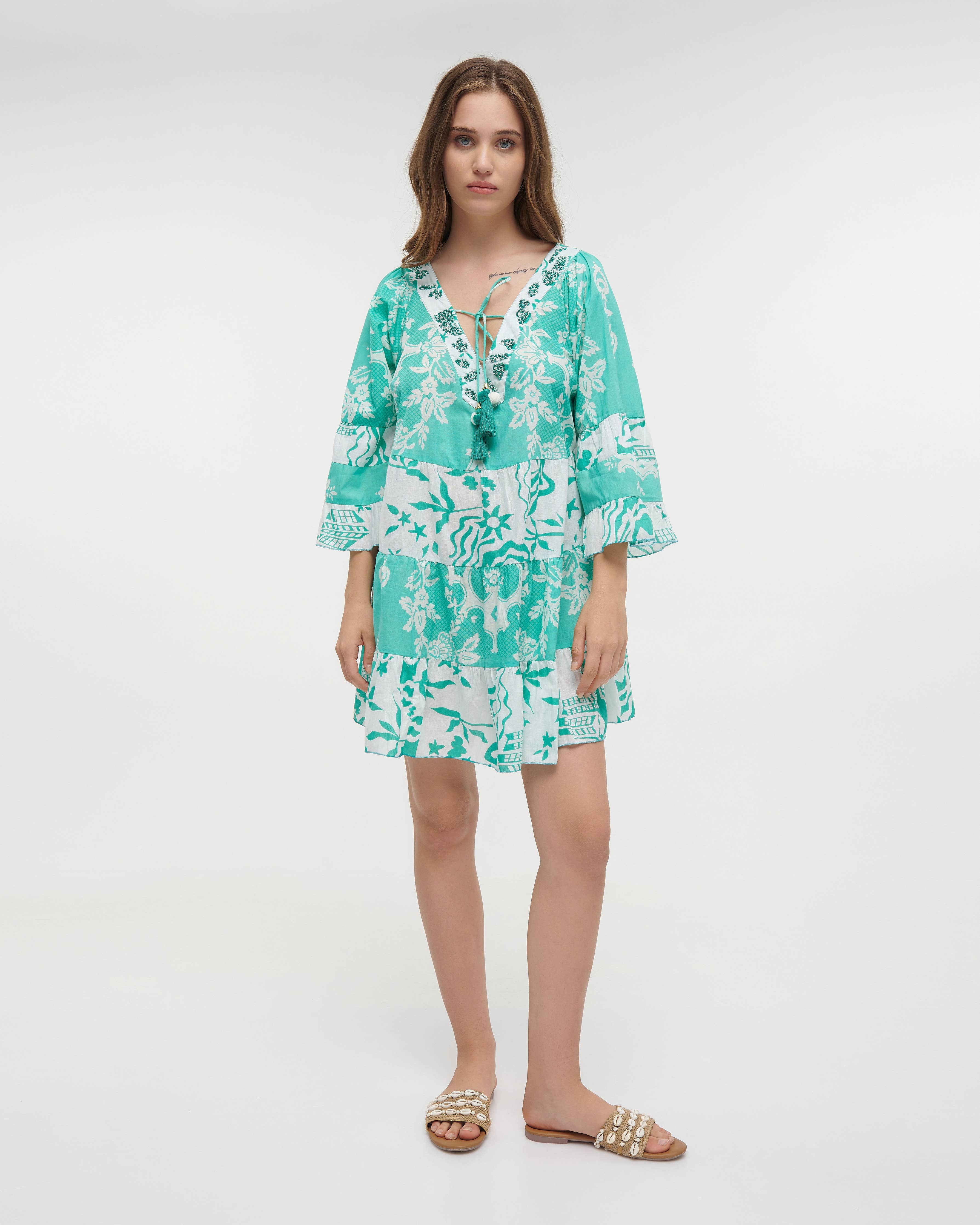 Boho Studio verdant green cotton kaftan for resort wear